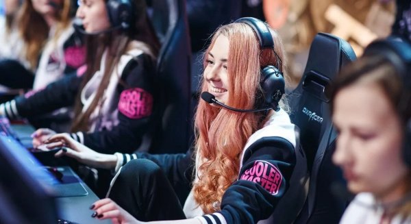 Российский киберспорт скоро перейдет на отечественные игры